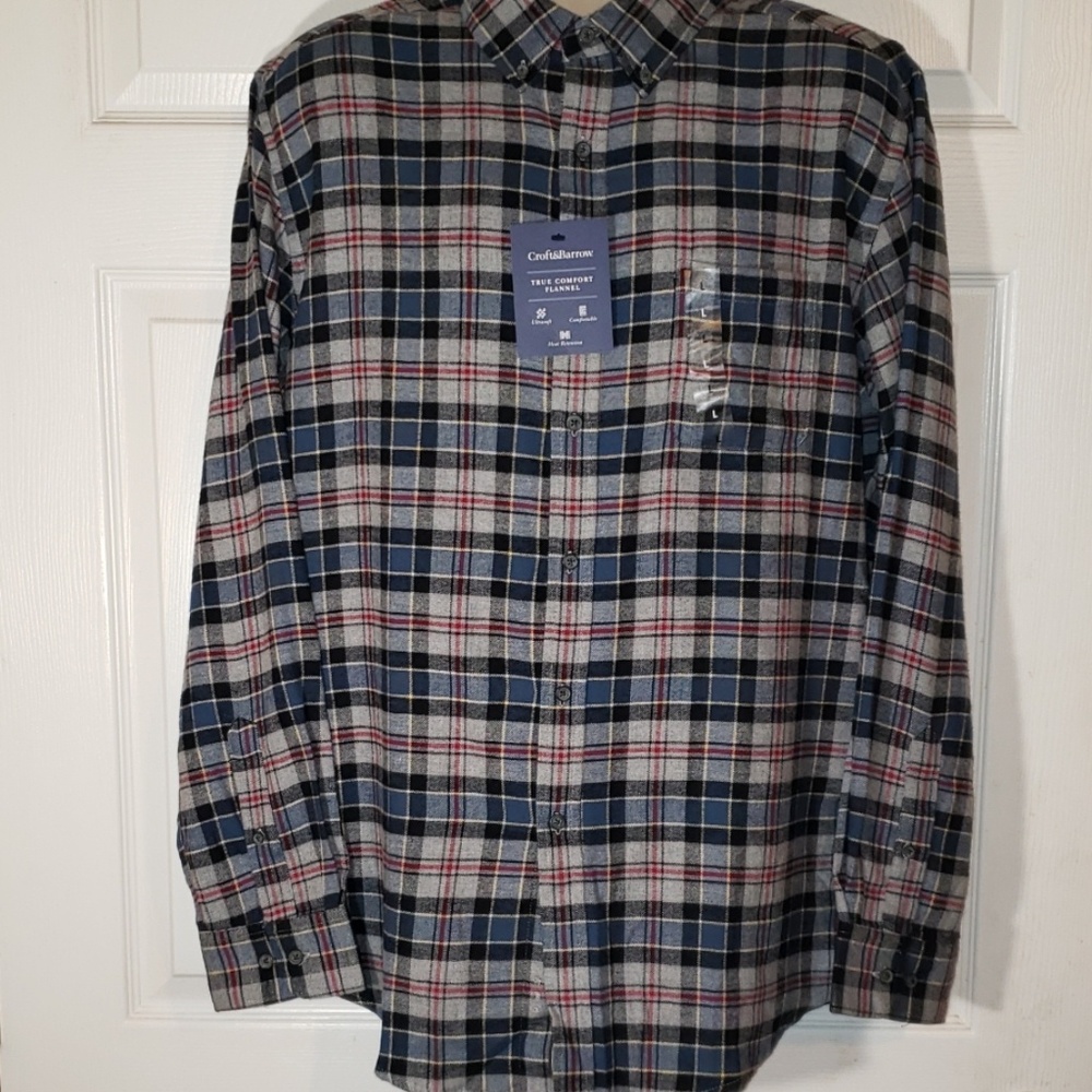 Croft & Barrow mens Large grey plaid flannel